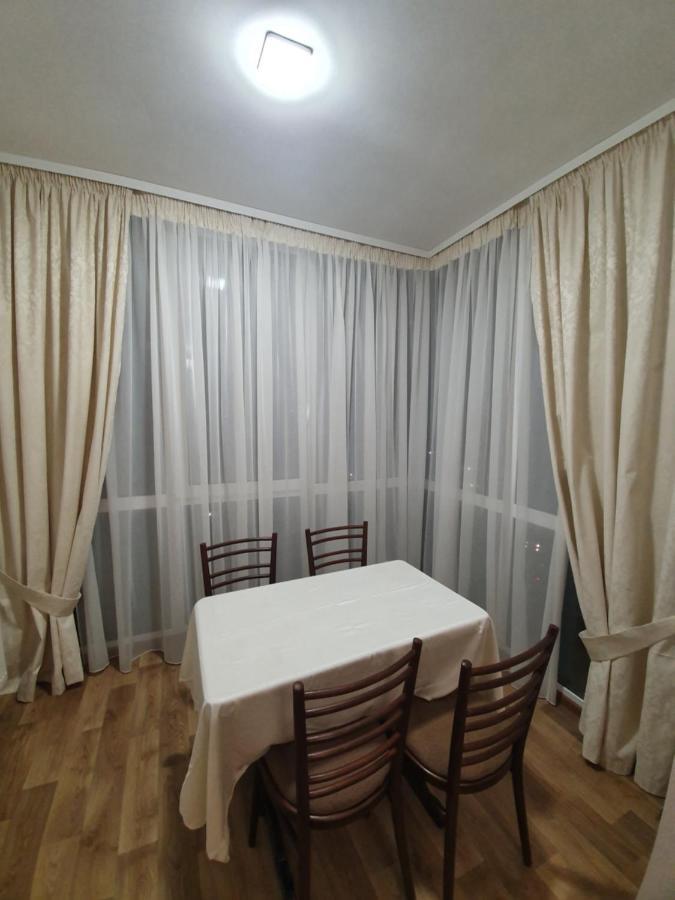 לוצק Яровиця.Промінь מראה חיצוני תמונה
