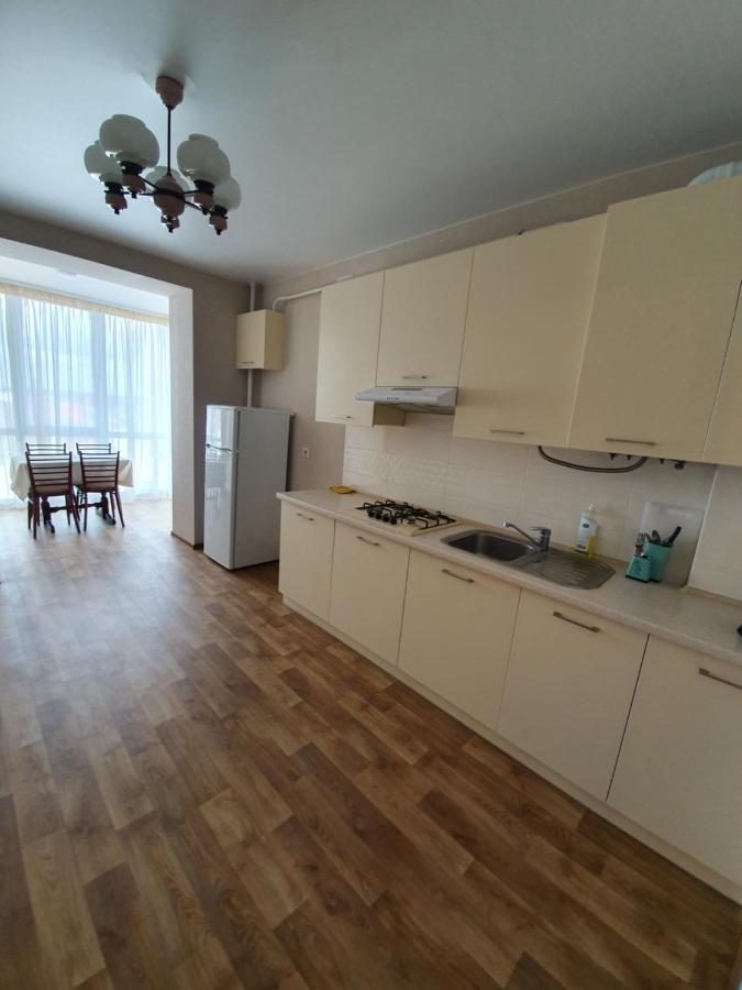 לוצק Яровиця.Промінь מראה חיצוני תמונה